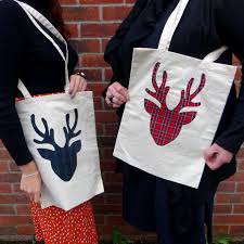 TOTE BAGS