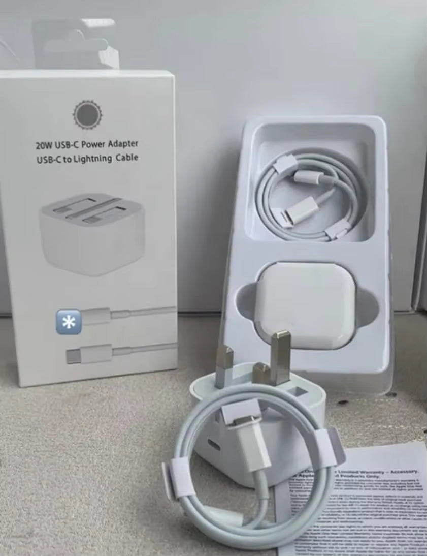 9V 2.22A Foldable UK 3Pins Plug PD 20W Travel Charger USB-C Charger Adapter Fast Charging Cube Wall Charger for Phone 15 14 13 12 11 10 and Samsung  type c