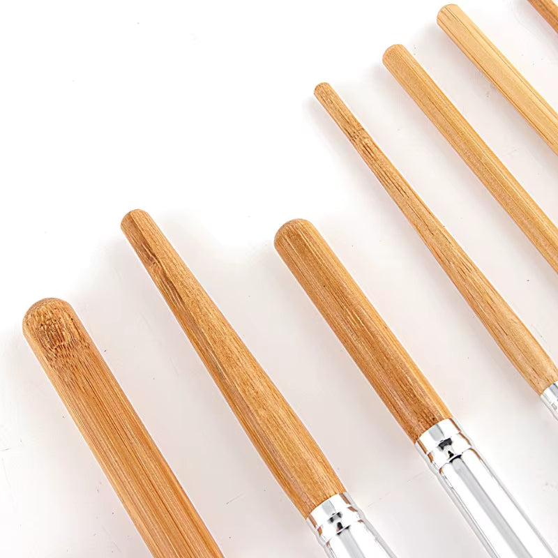 Hot 11Pcs Natural Bamboo Handle Makeup Brushes Set High Quality Foundation Blending Cosmetic Make up Tool Set with Cotton Bag